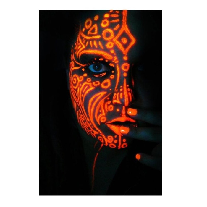 Karanlıkta Parlayan Fosforlu Neonlu Glow Parti Yüz Boyası Vücut Kremi Turuncu Renk