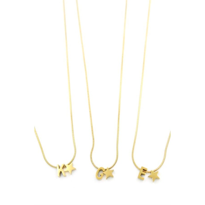 24lü Yıldız Harf Kolye - Altın