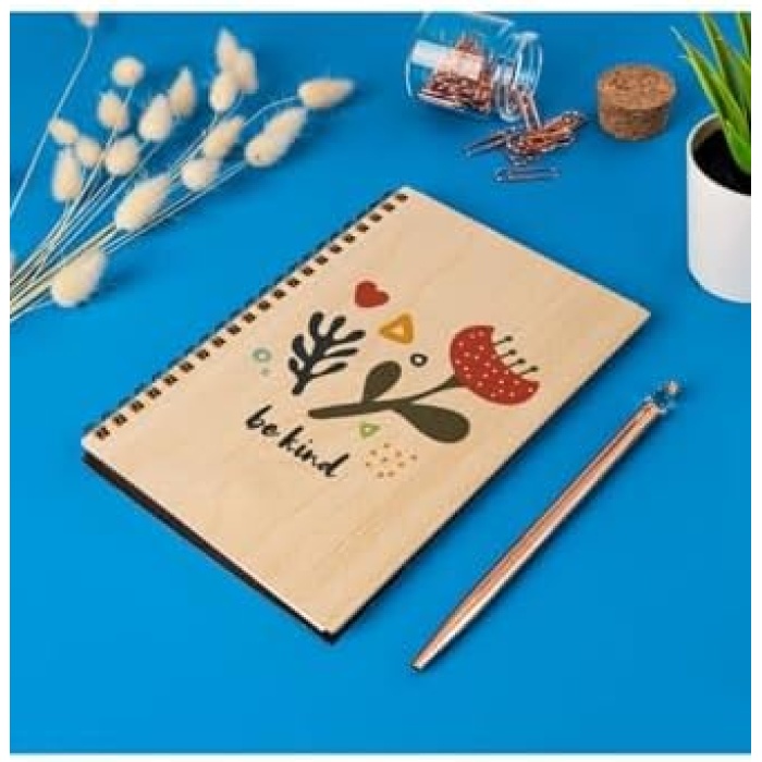 Be Kind Çiçek Tasarımlı 8 Cm X 12 Cm Ölçülerinde Çizgisiz 48 Yaprak Ahşap Kapaklı Defter