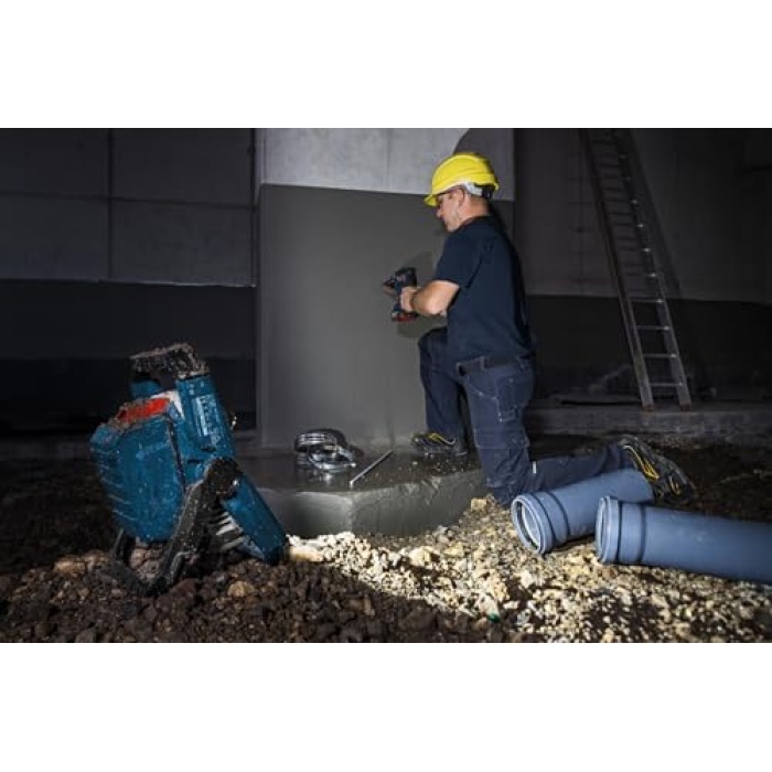 Professional Pilli LED şantiye lambası GLI 18V-2200 C (maks. parlaklık 2200 lümen, Connect Ready, pil ve şarj cihazı olmadan, kartonda)