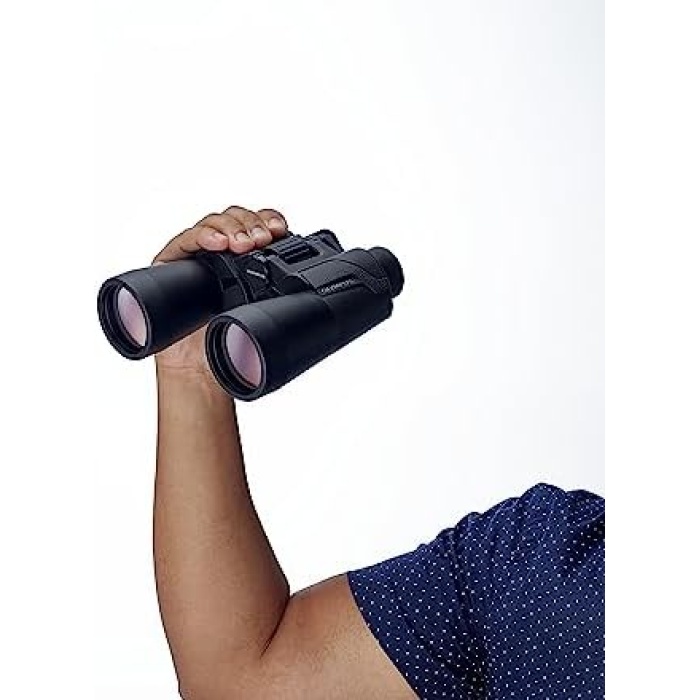 Dürbün 10x50 S taşıma kayışı, çanta ve 15 yıl üretici garantisi. Net resimler, doğal renkler, geniş görüş alanı, hafif - doğa izleme, spor ve konserler için ideal