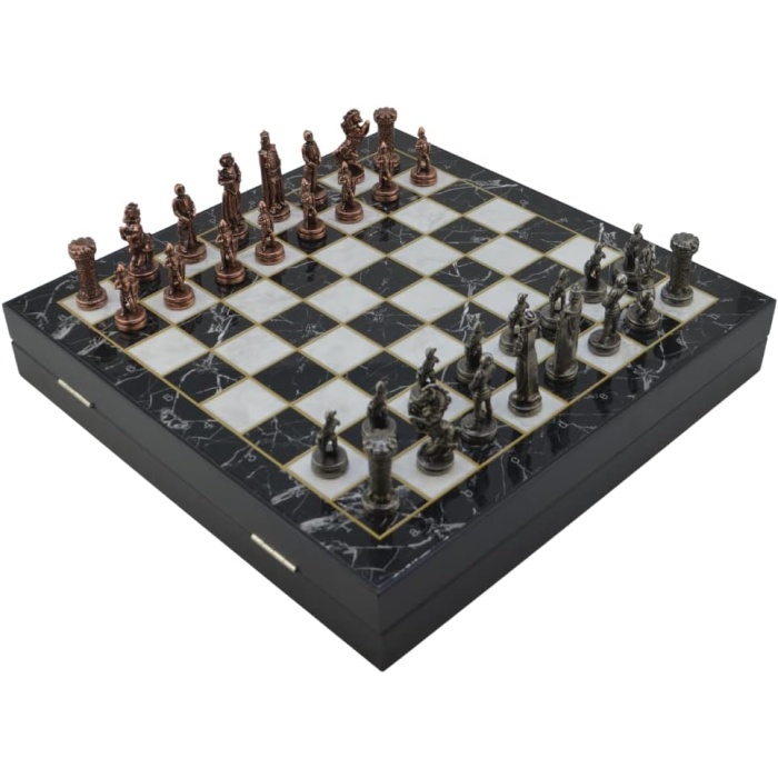 Orta Boy Metal İngiliz Satranç Takımı Antik ve Mermer Desenli Sandıklı MDF Tahtası (36x36x6 cm.)