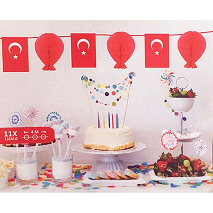 At Market KM-SUS-1108 Türk Bayrağı Sıralı Süs