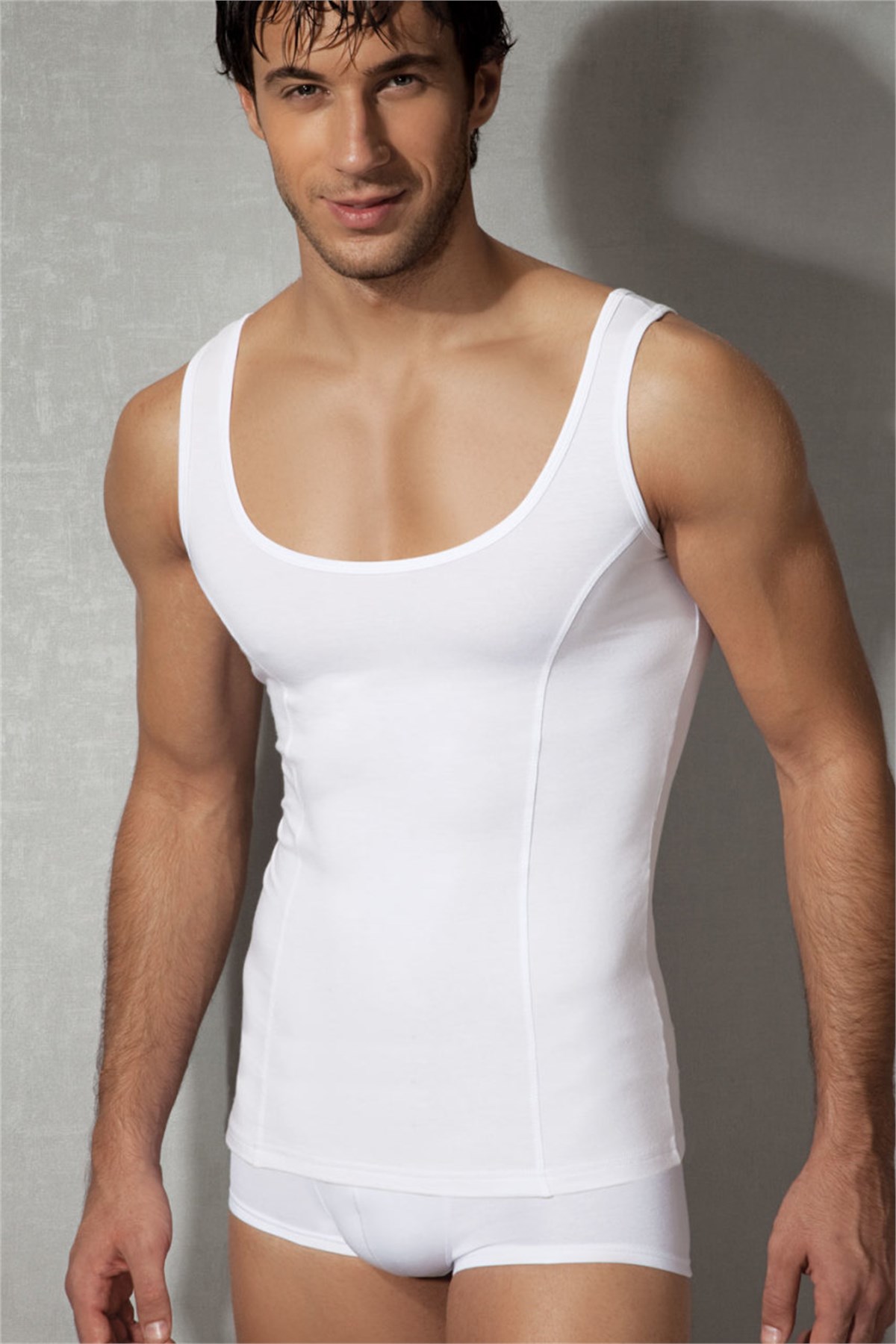 Erkek  Atlet 2255