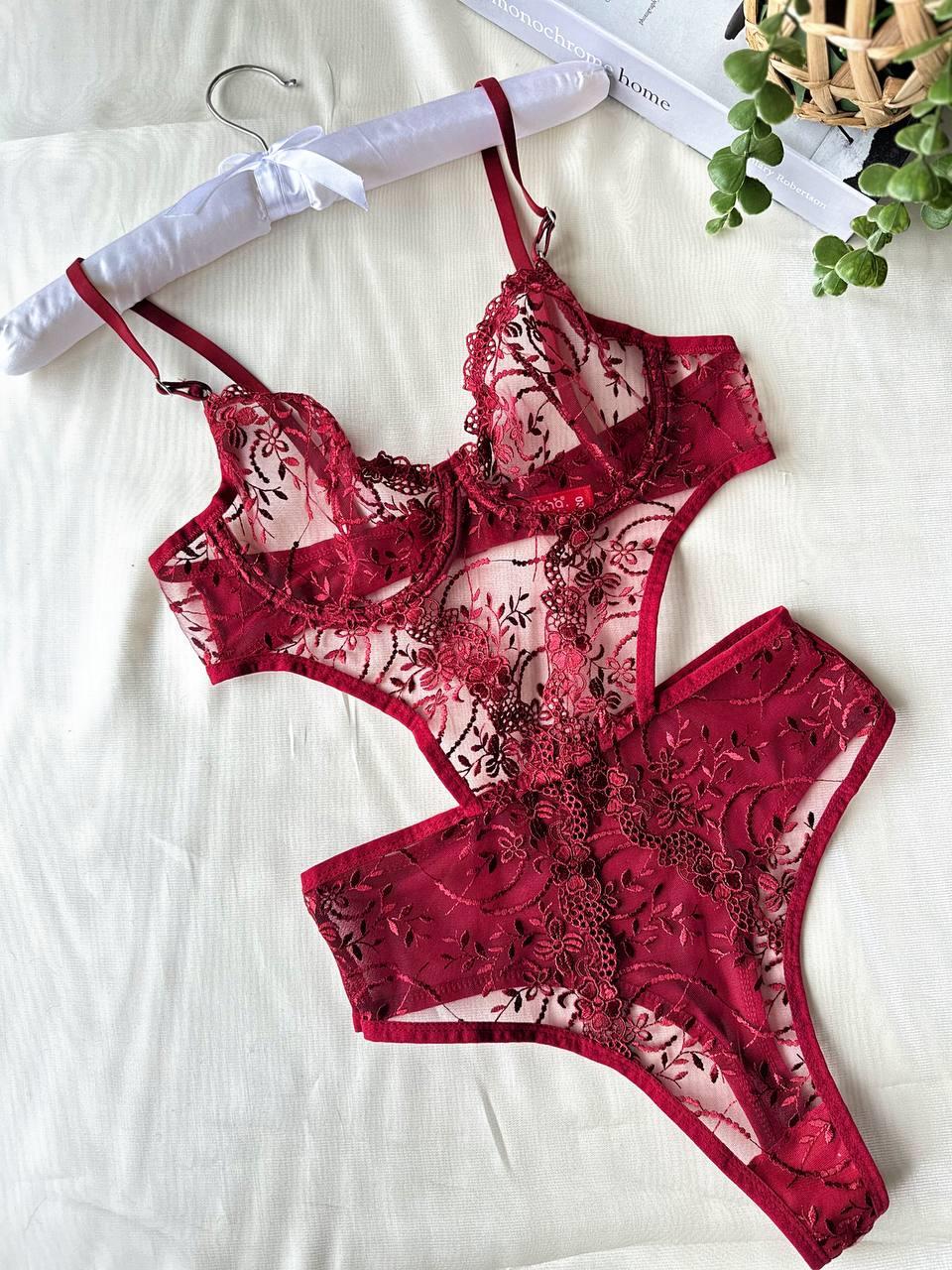 Çiçek Desenli Bordo Bodysuit