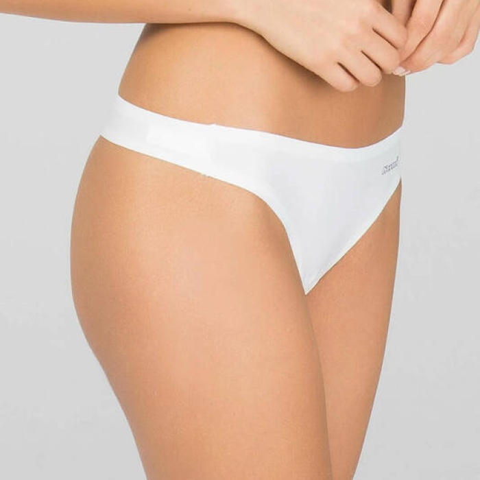 Rosalinda Lazer Kesim String