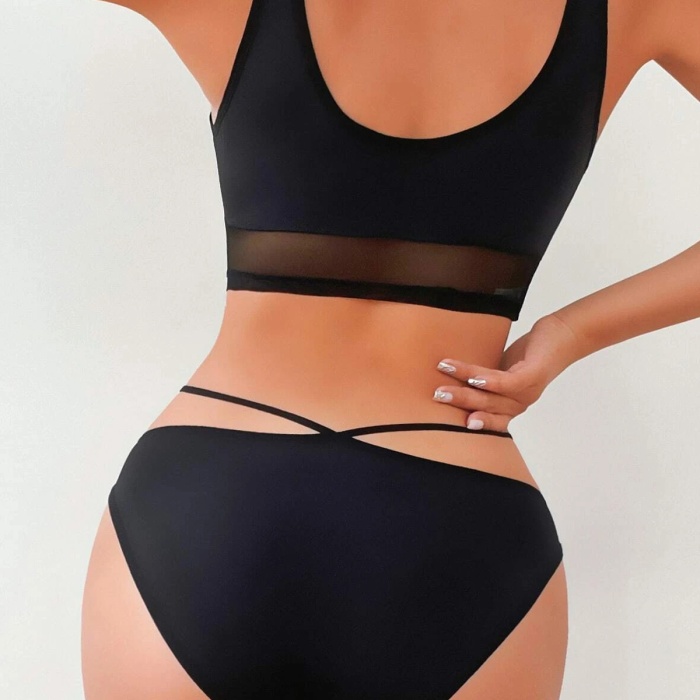 Kadın Siyah Çapraz Ip Detaylı Şık Bikini Takımı