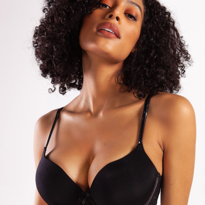 Goldy Heavy Push up Bra, Siyah Renk  Konforlu ve Şık Sütyen