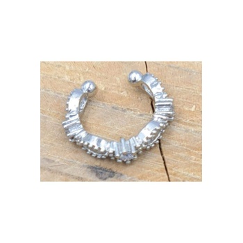 Çelik Gümüş Renk Desenli Kıkırdak Küpe