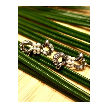 Monalisa Home  Taşlı incilil  Figürlü Minik Lüks Küpe