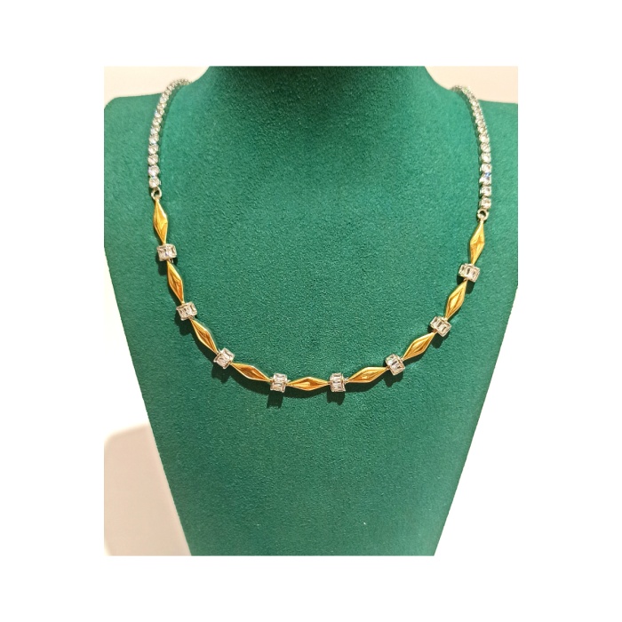 Monalisa Home Lüks Figürlü Gösterişli Taşlı Kolye