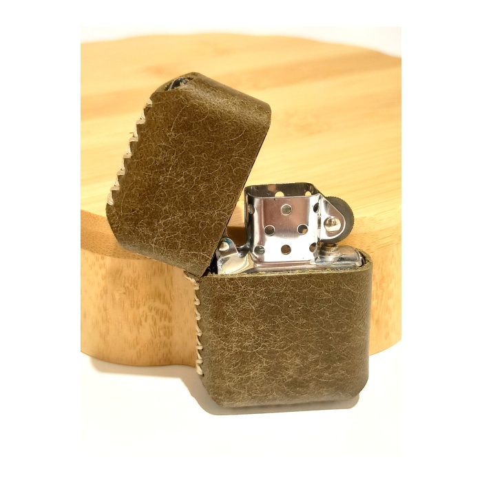 Monalisa Home Renkli Gerçek Deri Kılıflı Özel Tasarım Benzinli Çakmak