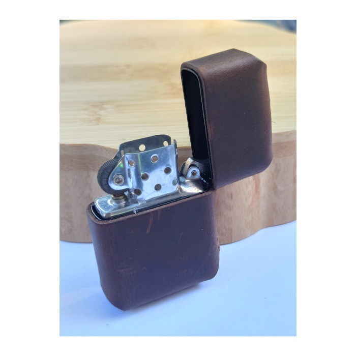 Monalisa Home Renkli Gerçek Deri Kılıflı Özel Tasarım Benzinli Çakmak