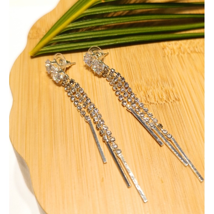 Monalisa Home Lüks Gümüş Renk Taşlı Abiye Küpe