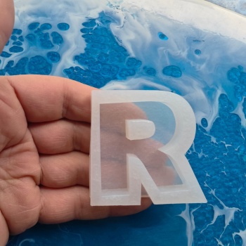 Tekli Harf Epoksi Reçine Kalıbı - R SNTH168(inci)