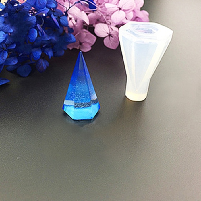 Piramit Reçine Epoksi Silikon Kalıp - Kolye -Kod:97