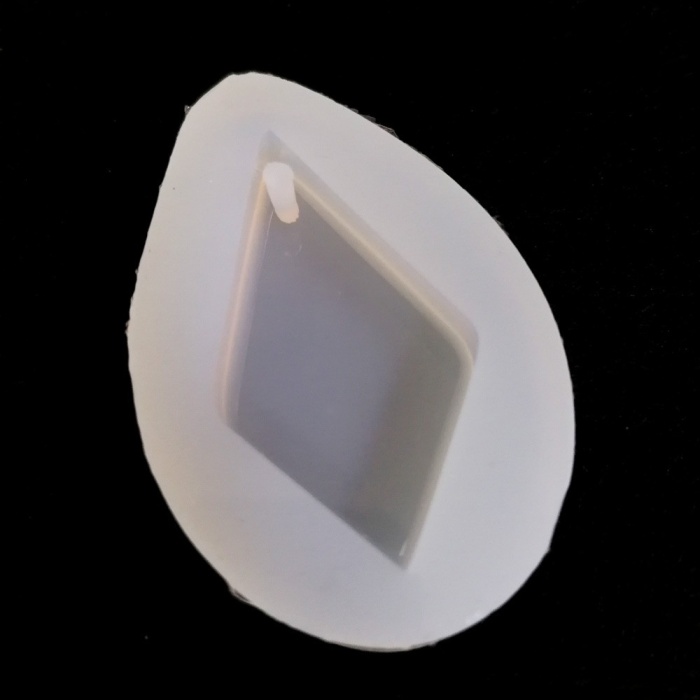 Reçine Epoksi Kalıp-delikli Baklava -  E13