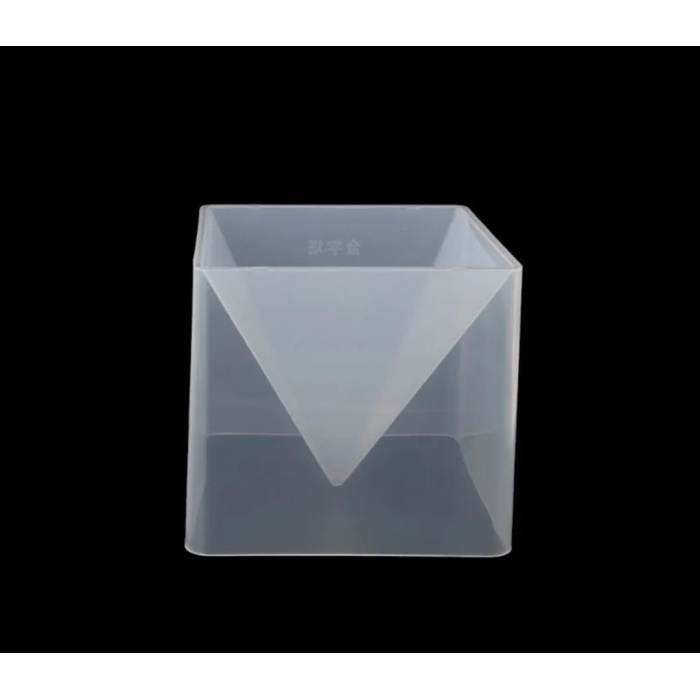 Büyük Piramit Reçine Epoksi ve Beton Kalıbı - Kod:363 (Kasa ve  Silikon)