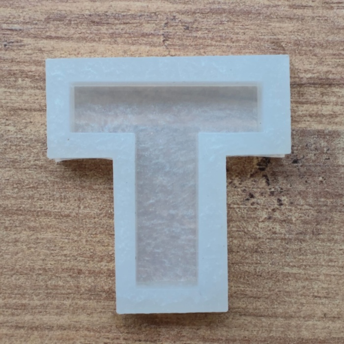 Tekli Harf Epoksi Reçine Kalıbı - U
