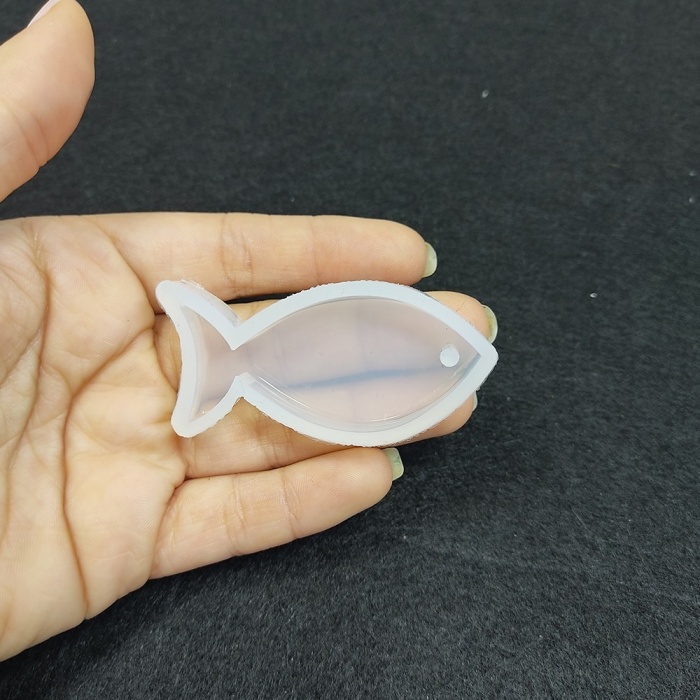 Reçine Epoksi Kalıp Kolye Anahtarlık Balık - A5