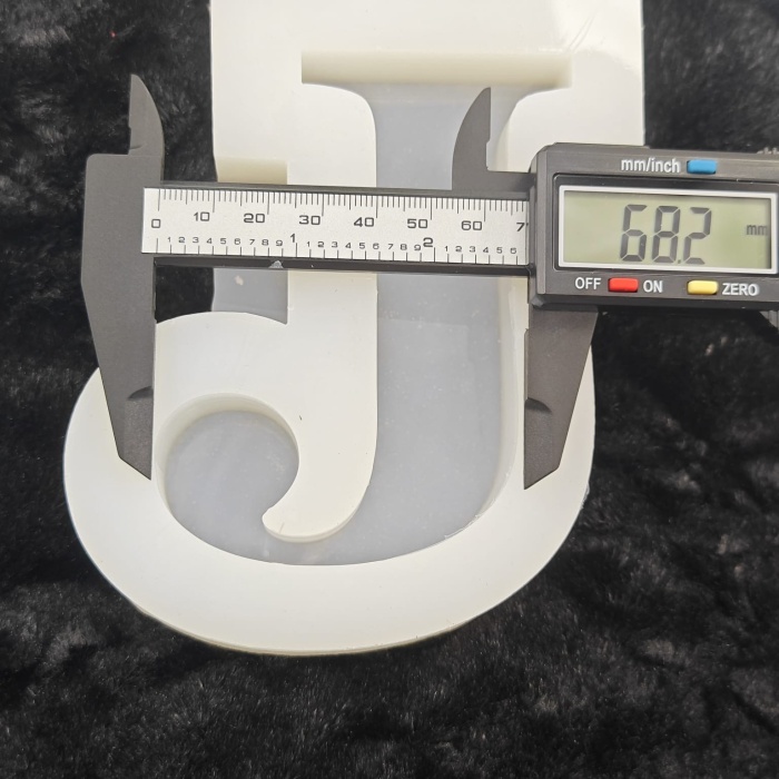 J Harfi Epoksi Beton Mum Kalıp - L Boy