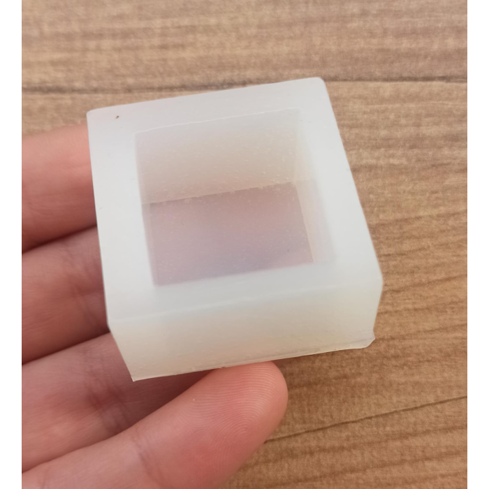 Küp Epoksi Reçine Kalıp 1.5x 1.5 Derinlik 1,5 cm Kod 1339