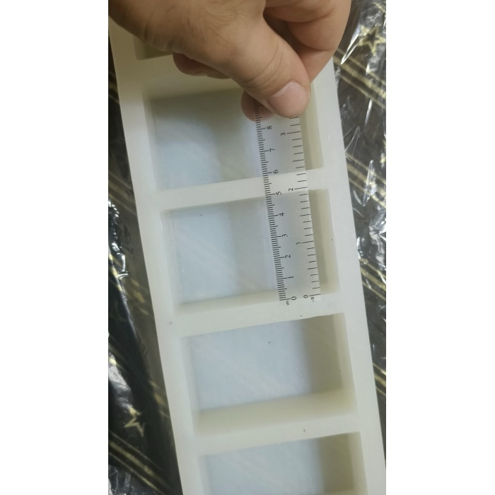 6 Bölmeli Dikdörtgen Silikon Sabun ve Mum Kalıbı