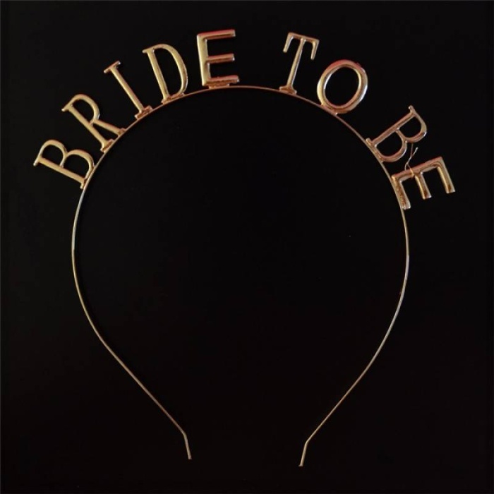 Metal Bride To Be Gold Renkli Taç