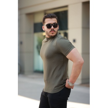 Erkek Yarım Balıkçı Yaka Kısa Kollu T-shirt