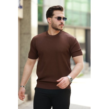 Erkek Bisiklet Yaka Jakarlı Kısa Kollu Tshirt