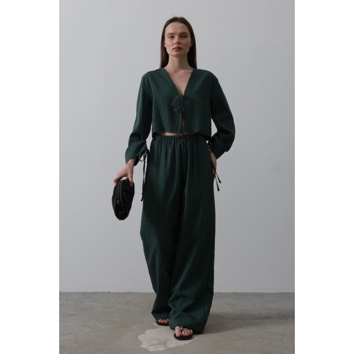 Önü Bağlamalı Crop Takım - Yeşil