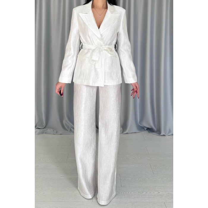 Ekru Beli Kuşaklı Ceket Ve Pantolon Parlak Takım