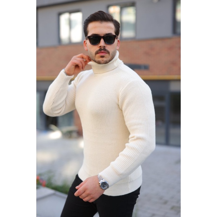 Erkek Boğazlı Örme Kazak