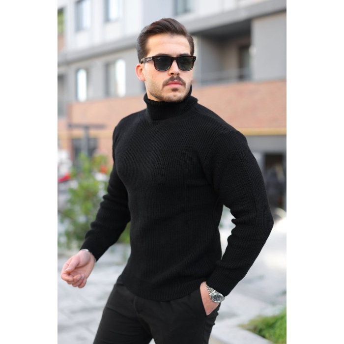 Erkek Boğazlı Örme Kazak