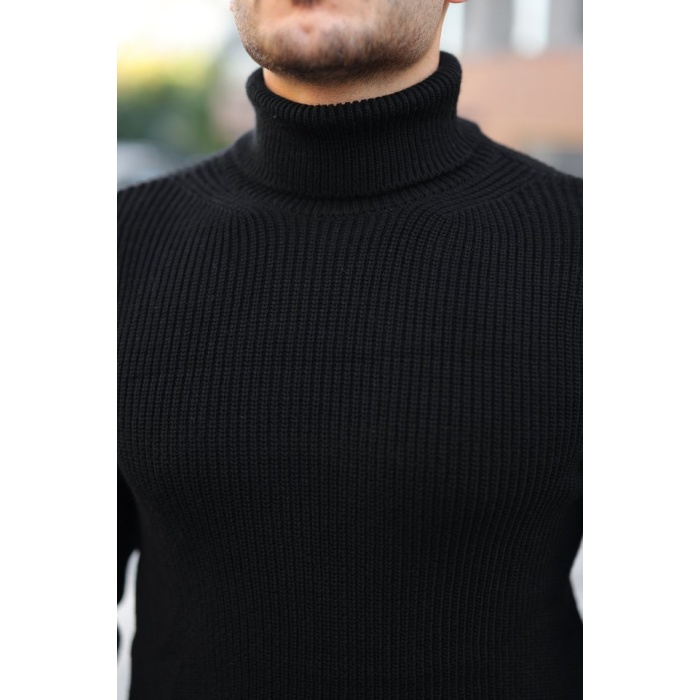 Erkek Boğazlı Örme Kazak