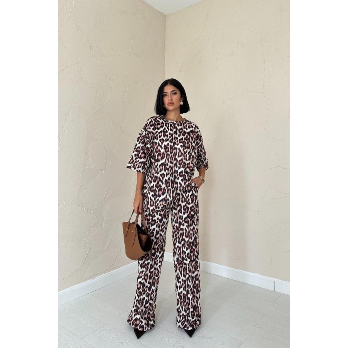 Leopar T-Shirt Ve Pantolon Takım