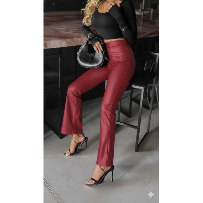 Kadın Yüksek Bel Paçaya Doğru Geniş Deri Pantolon