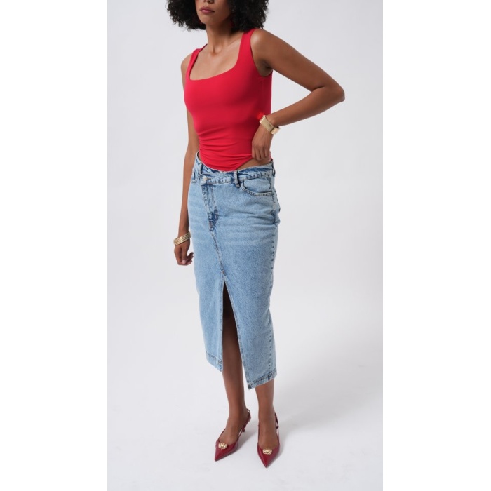 Kare Yaka Kalın Askılı Bodysuit