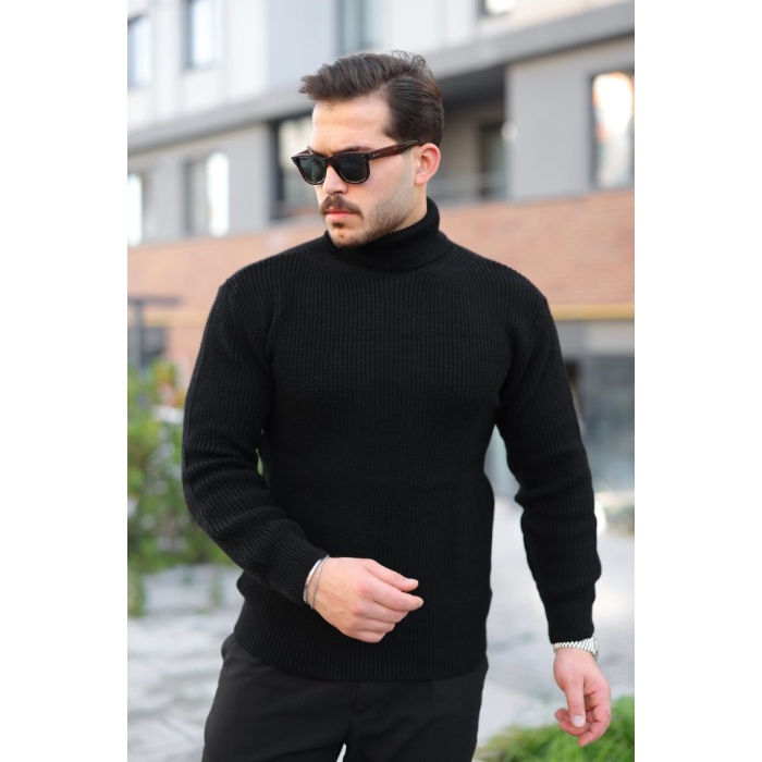 Erkek Boğazlı Örme Kazak