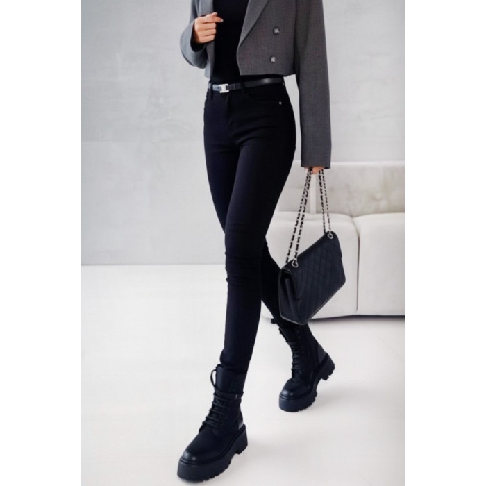 Kadın Yüksek Bel Cepli Kemersiz Kot Pantolon