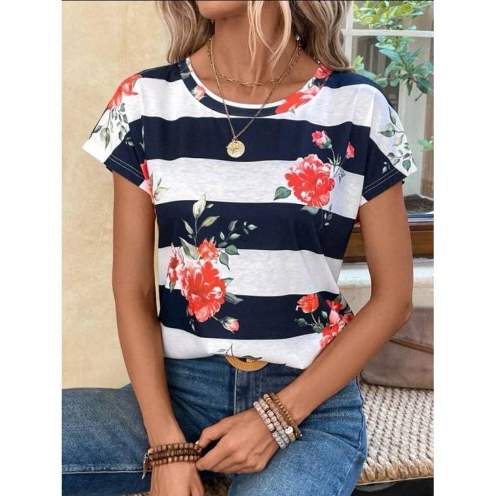 Kadın Çiçek Desenli Yatay Şeritli Bisiklet Yaka Tişört