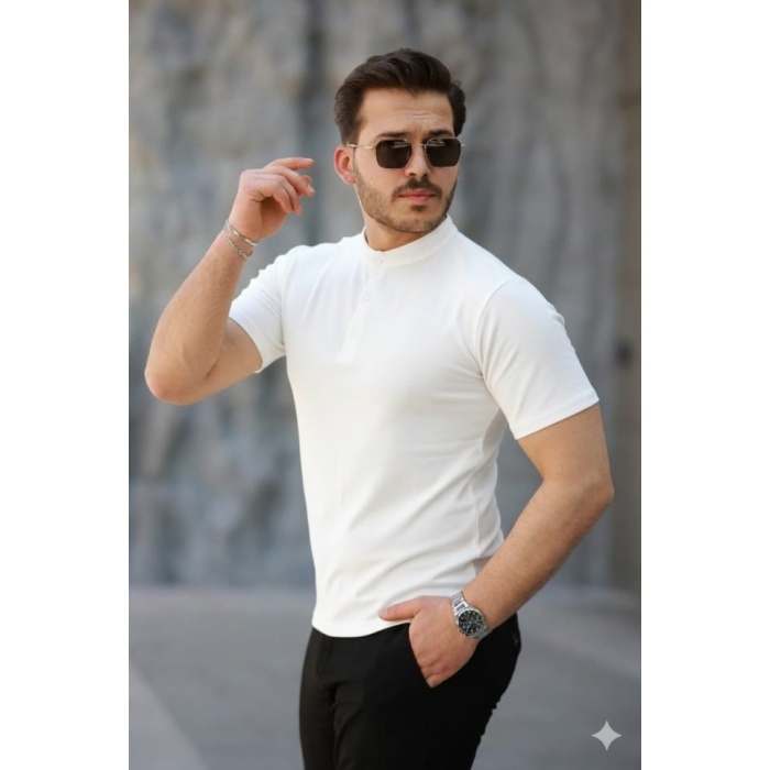 Erkek Kısa Kollu Hakim Yaka önü Düğmeli Viskon Tişört