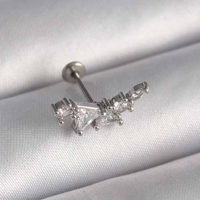 316L Çelik Gümüş Renk Zirkon Taşlı Tragus Piercing