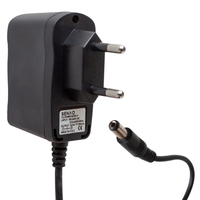 POWERMASTER PM-5737 5 VOLT - 1 AMPER 3.5*1.35 UÇLU PLASTİK KASA PRİZ TİPİ ADAPTÖR