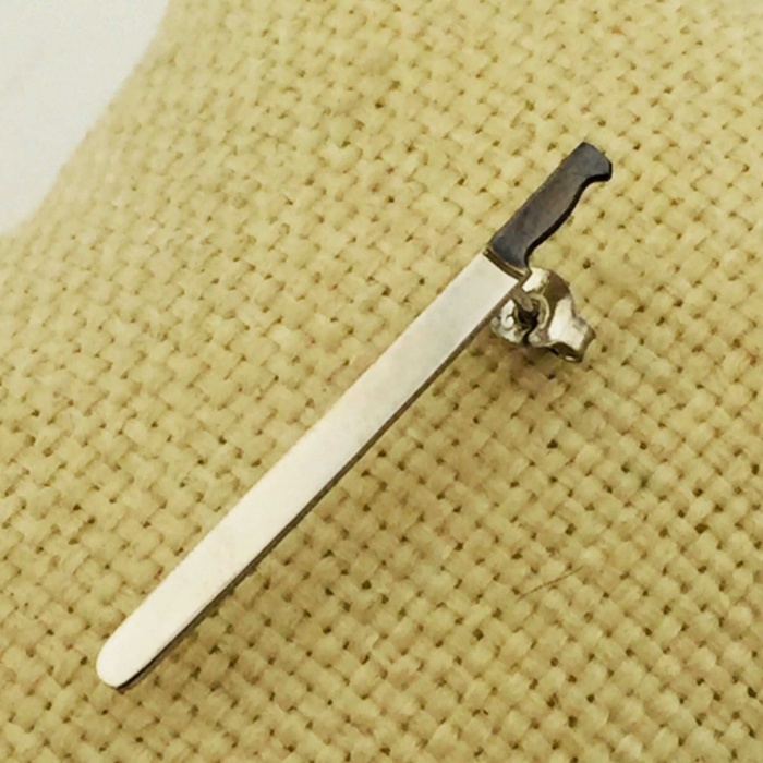 Gümüş Döner Bıçağı Tek Küpe (BG-KP-045)