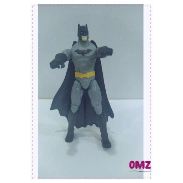 Tekli Batman 18 Cm Işıklı Hareketli Betmen Figür Kız Cocuk Erkek Cocuk Oyuncak Egitici Oyuncak Kız