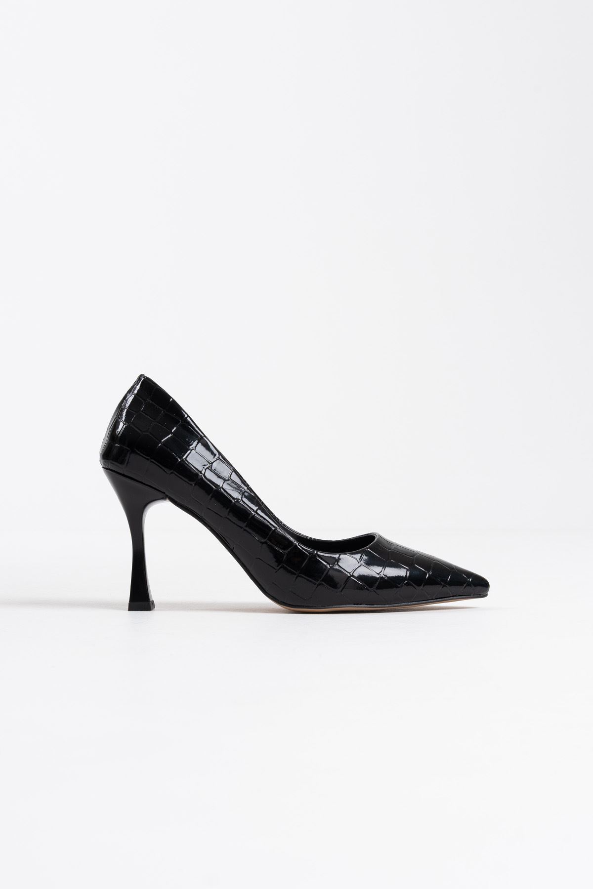 Kadın Siyah Kroko Rugan Stiletto TR08MS10A