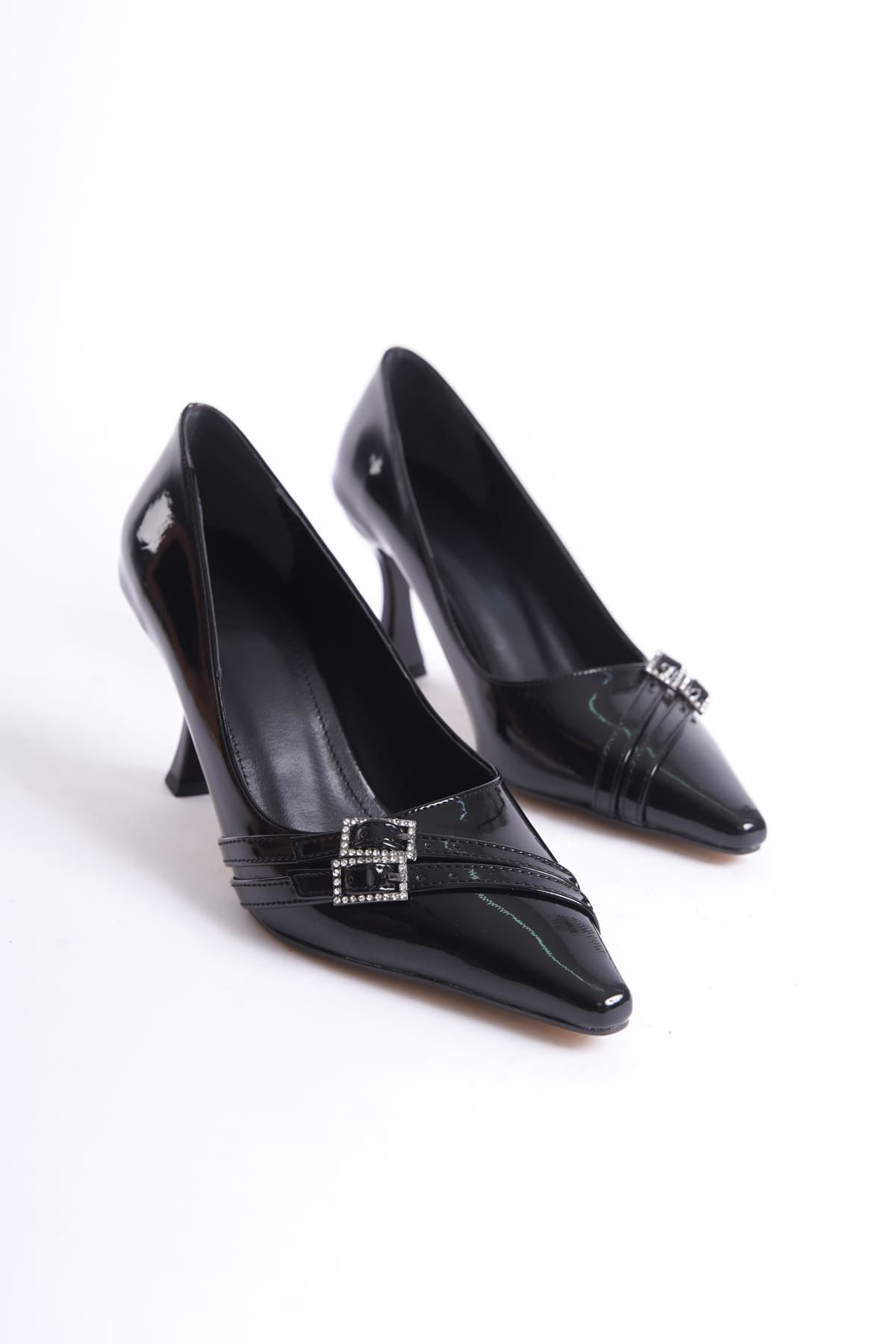 Kadın Siyah Rugan Ayakkabı TR08MS25K