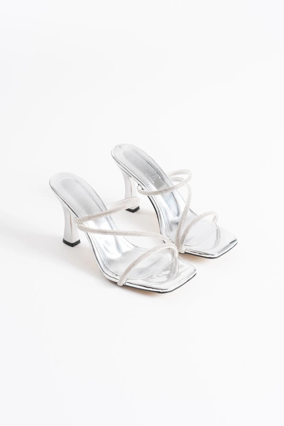 Gümüş Kadın Taşlı Topuklu Terlik TR20MY04F