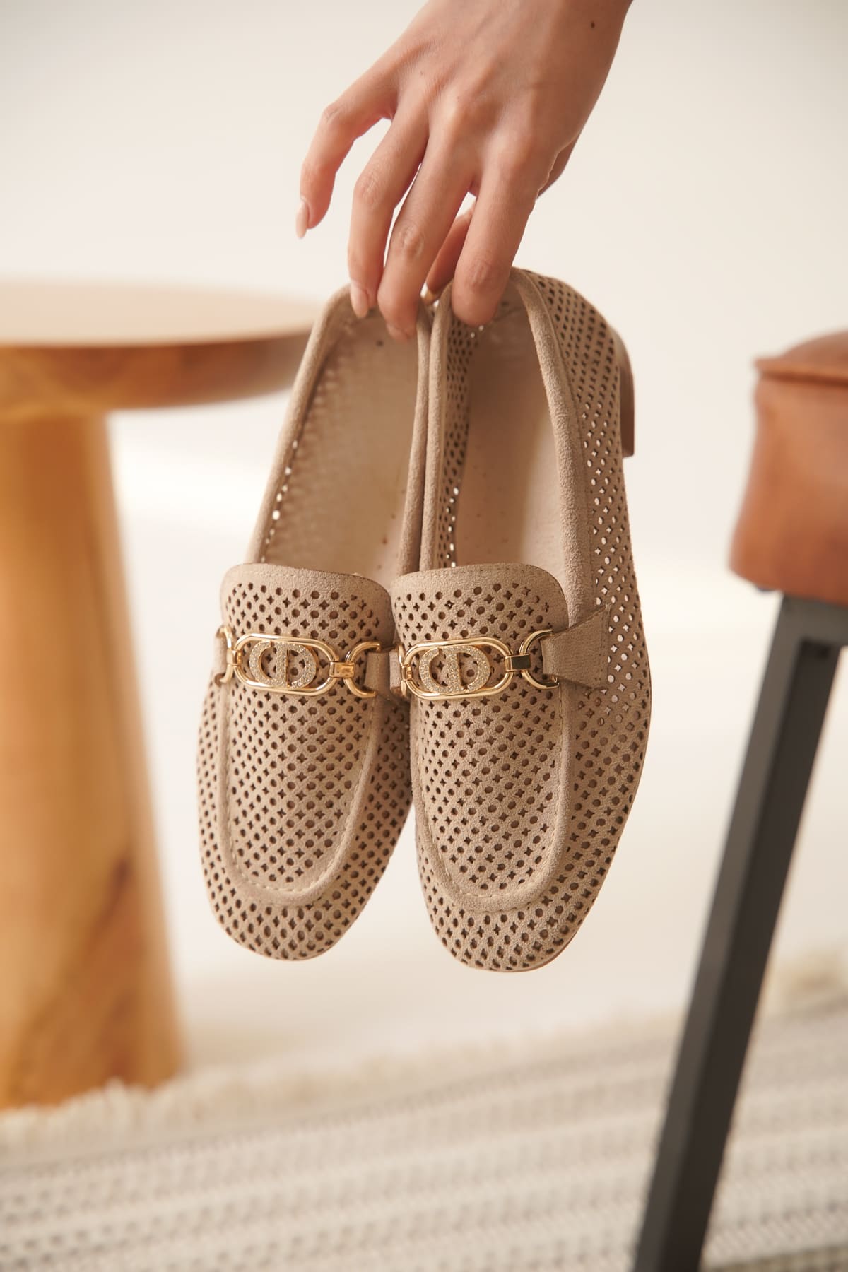 Kadın Süet Bej Günlük Ayakkabı TR27MS02B